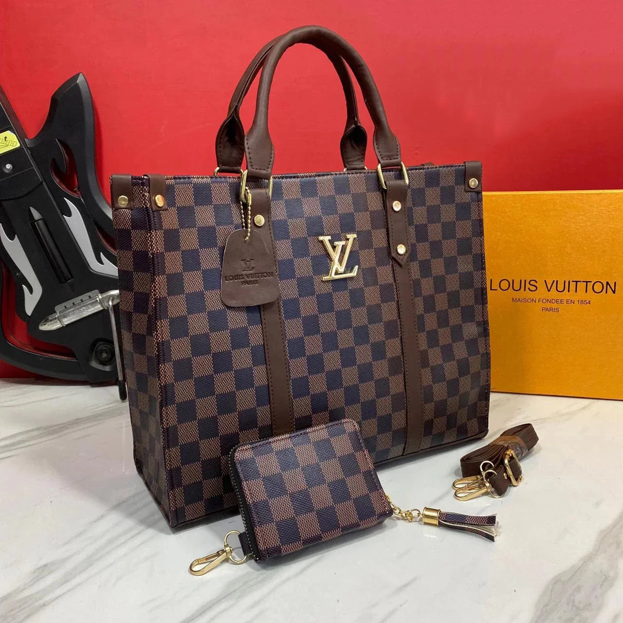 Bags & Clutches