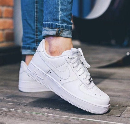 Nike Air Force White Color Sneakers/Shoes for Men/Women AR5339-100
